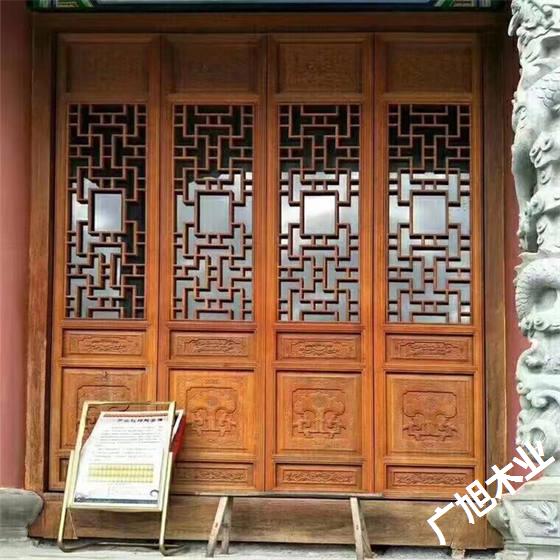 太原新中式实木屏风酒店木制隔断日式简约客厅屏风花格玄关格栅花格